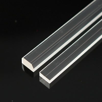comprare Industrial Grade YSGG with Thermal Conductivity 7.4W M-1k-1 and Length Tolerance ±0.2mm online manufacture