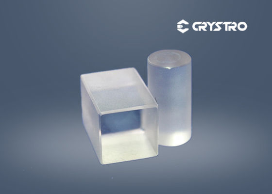 Cristale di fluoruro di magnesio MgF2 per finestre e lenti ottiche